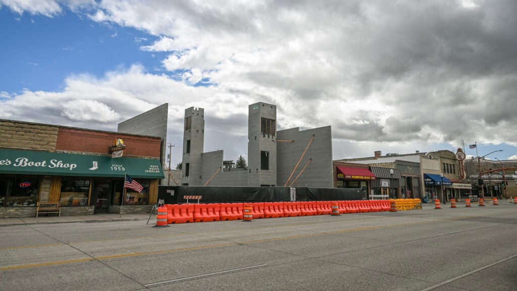 Navigating Construction Challenges for Cody Small Businesses