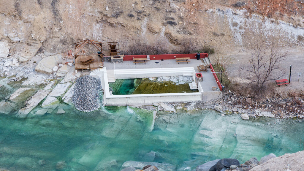 Two Heritage Museum Volunteers Have Ties to Demaris Springs