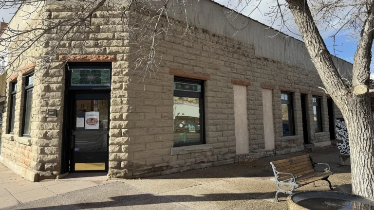 On the Move: Beef Jerky Experience Coming to Cody