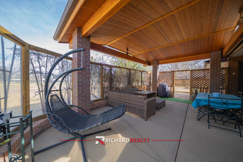 Photo 6 Property of the Week - 5 Driver Club | Covered outdoor space